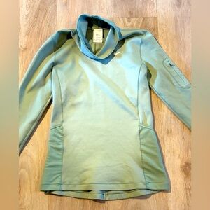 NIKE Pro Therma-fit Women's Long-sleeve Top In Jade Smoke/ White XS